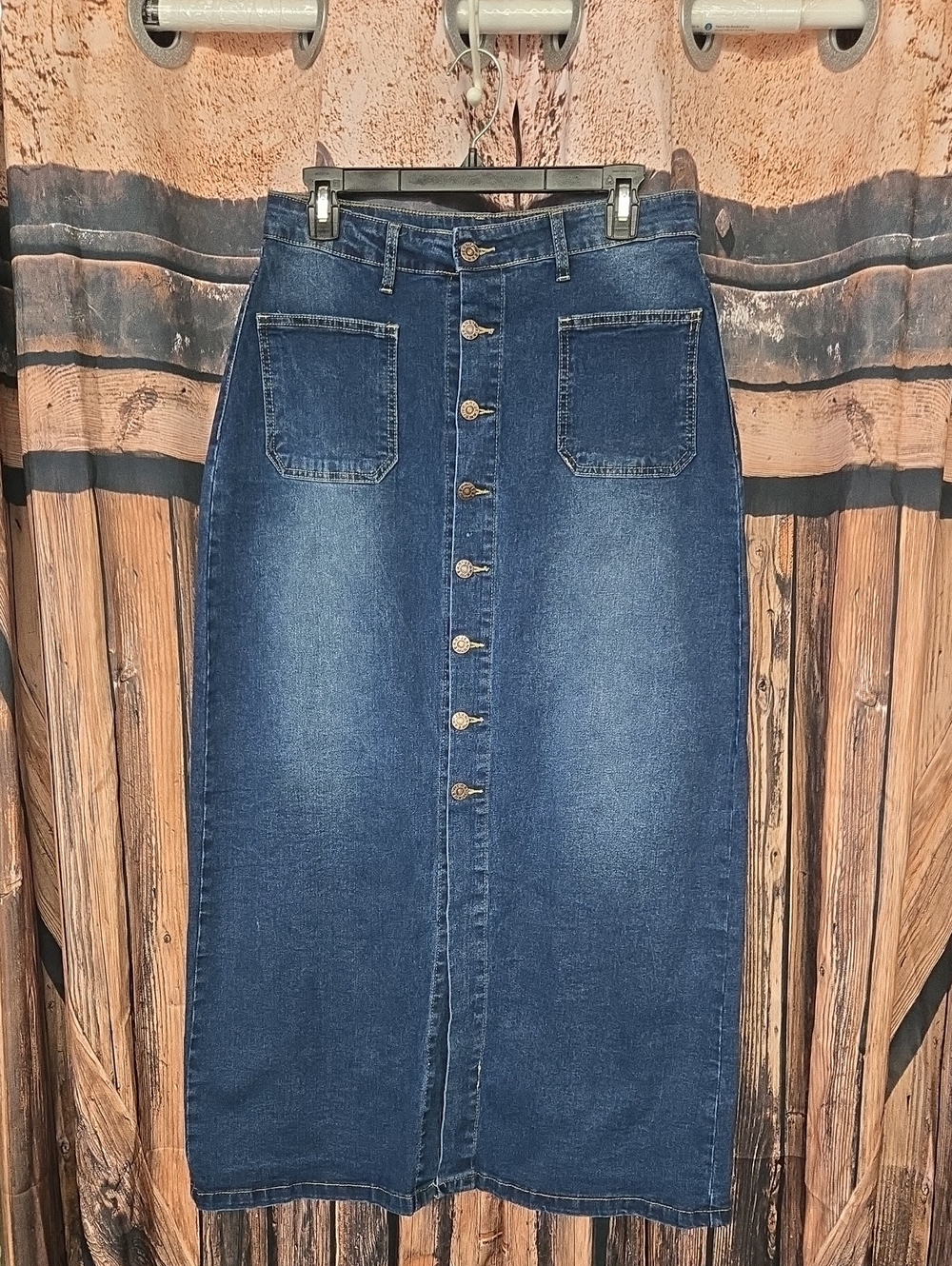 High-Waist Button-Front Dark Blue Denim Midi Skirt. Almost To Ankle.